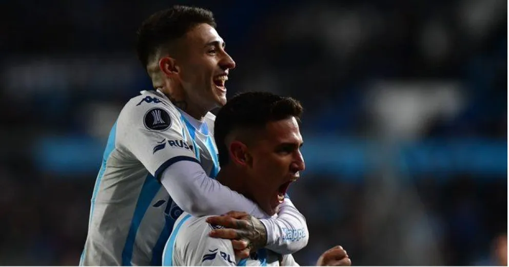 Goleada de la Academia para ser el primero de su grupo