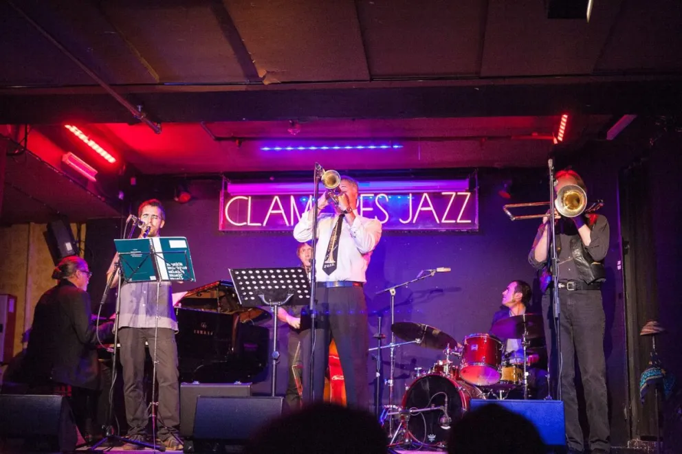 Tributo a Louis Armstrong en Roca