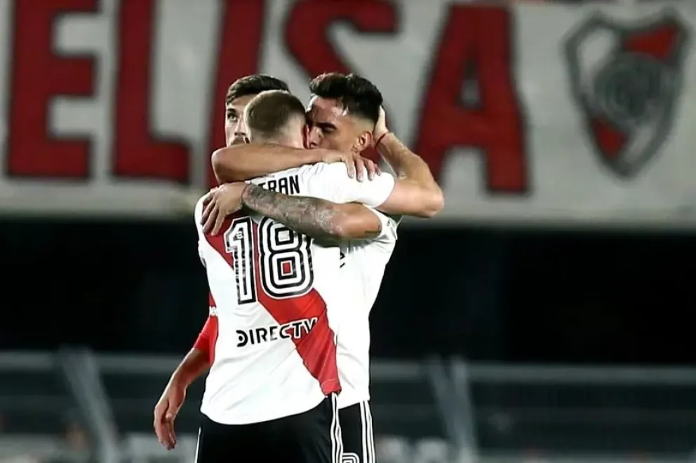 River venció a Colón y abrochó medio campeonato