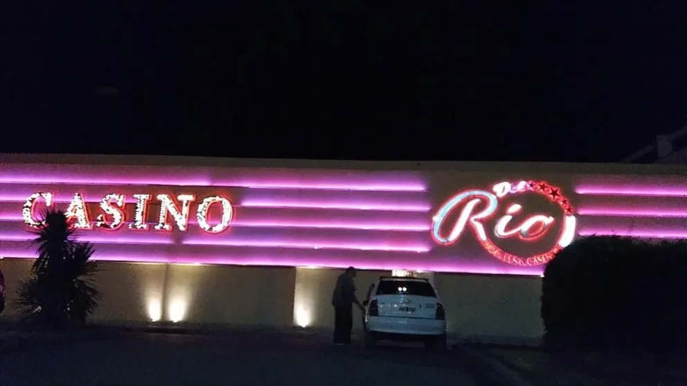 Un taxista terminó herido luego de un enfrentamiento en la puerta del casino 