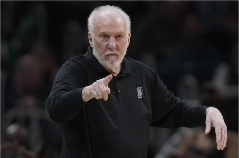 Popovich renovó su contrato con San Antonio y dirigirá hasta los 79 años