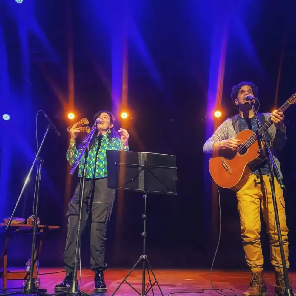 Se presenta un dúo cubano en la Casa de la Cultura