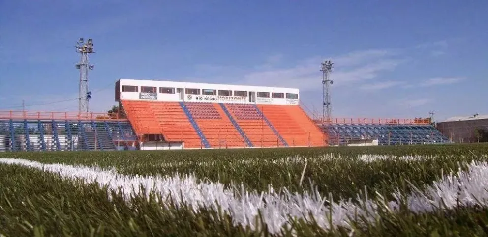 Se viene el clásico roquense en el Luis Maiolino 
