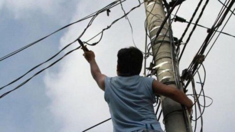 Otra vez Cervantes quedó a oscuras: doble corte de energía por robos de cables