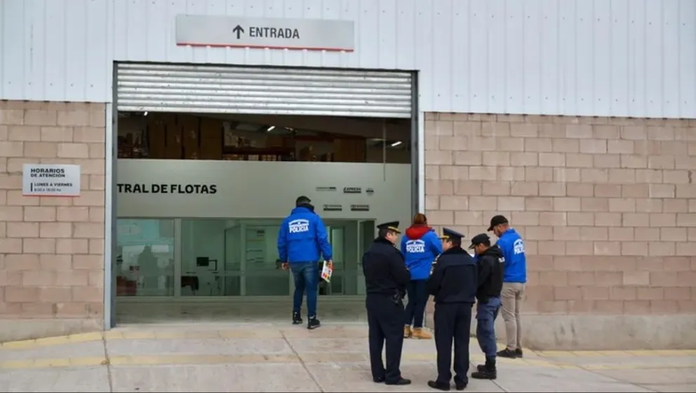 Sustraen dos camionetas 0 Km en un asalto tipo comando