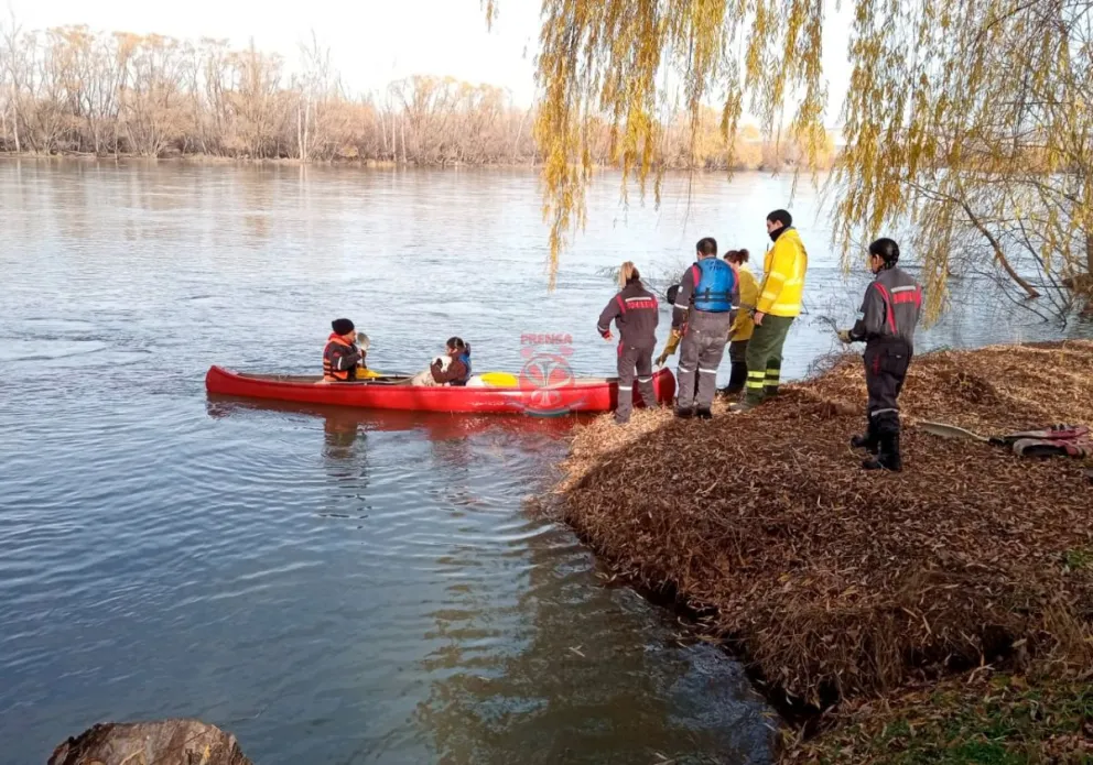 Hace 15 años que el río Negro no traía un caudal como el de la actualidad