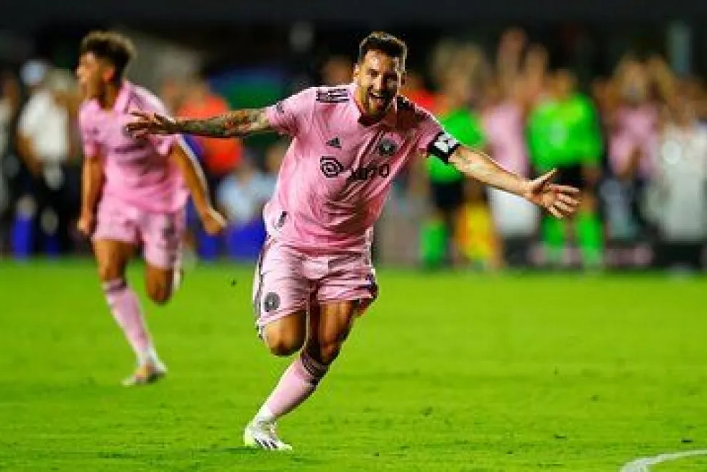 Con un golazo, Messi le dio el triunfo al Inter en su debut