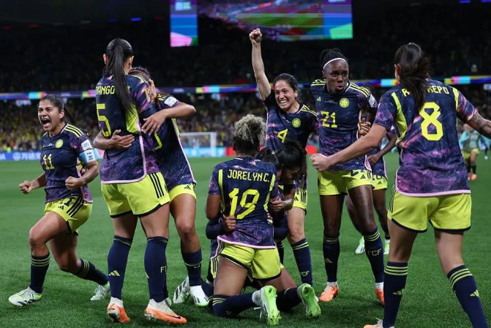 Colombia a paso firme y las locales eliminadas en primera ronda