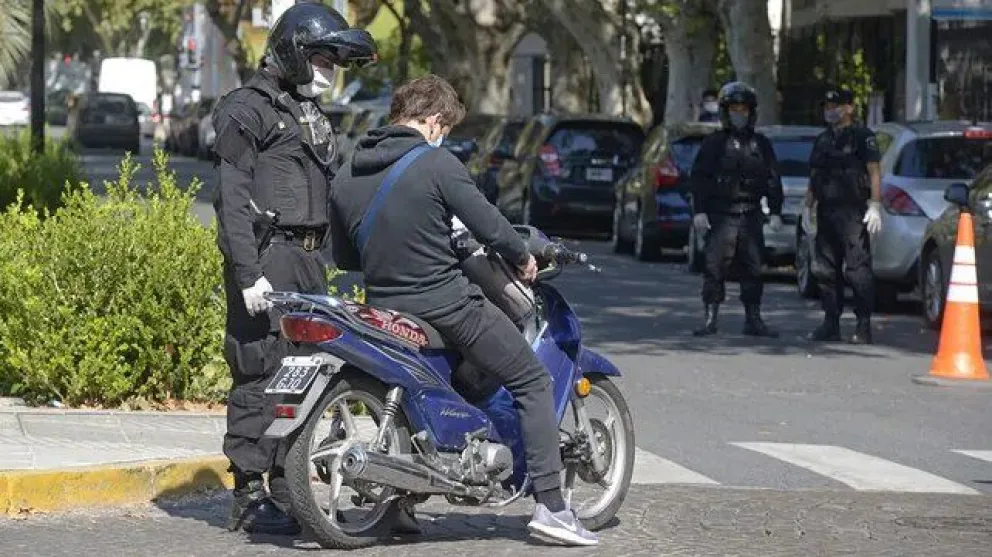 Flojito de papeles: secuestraron tres motos y un auto