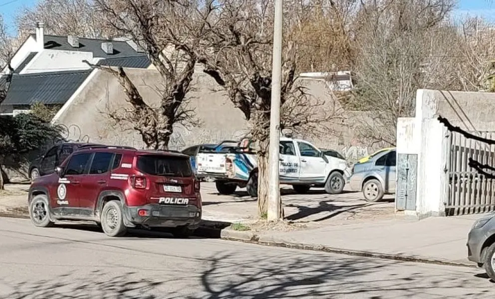 Lo agarraron tratando de robarse una rueda de auxilio