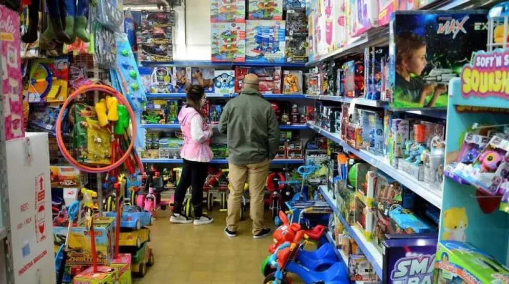 La noche de las jugueterías llega con grandes descuentos por el Día de las Infancias