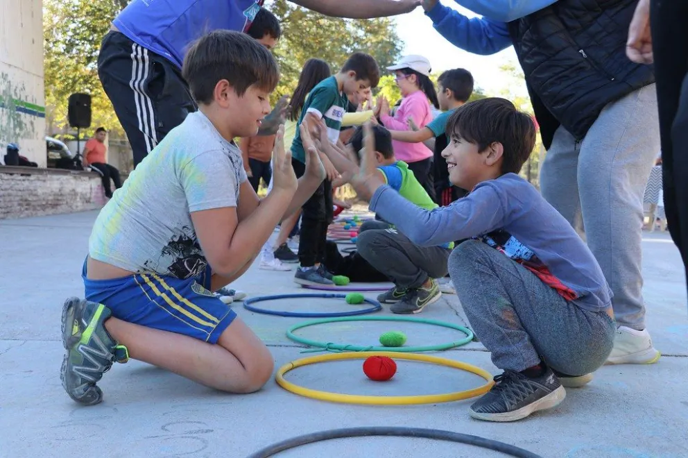 Invitan a disfrutar de una tarde de juegos y mucha diversión en el Mapu