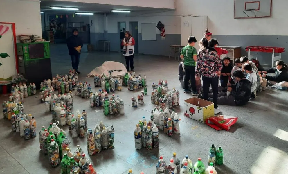 Se concocieron cuales son las escuelas ganadoras del concurso "Reciclá y viajá"