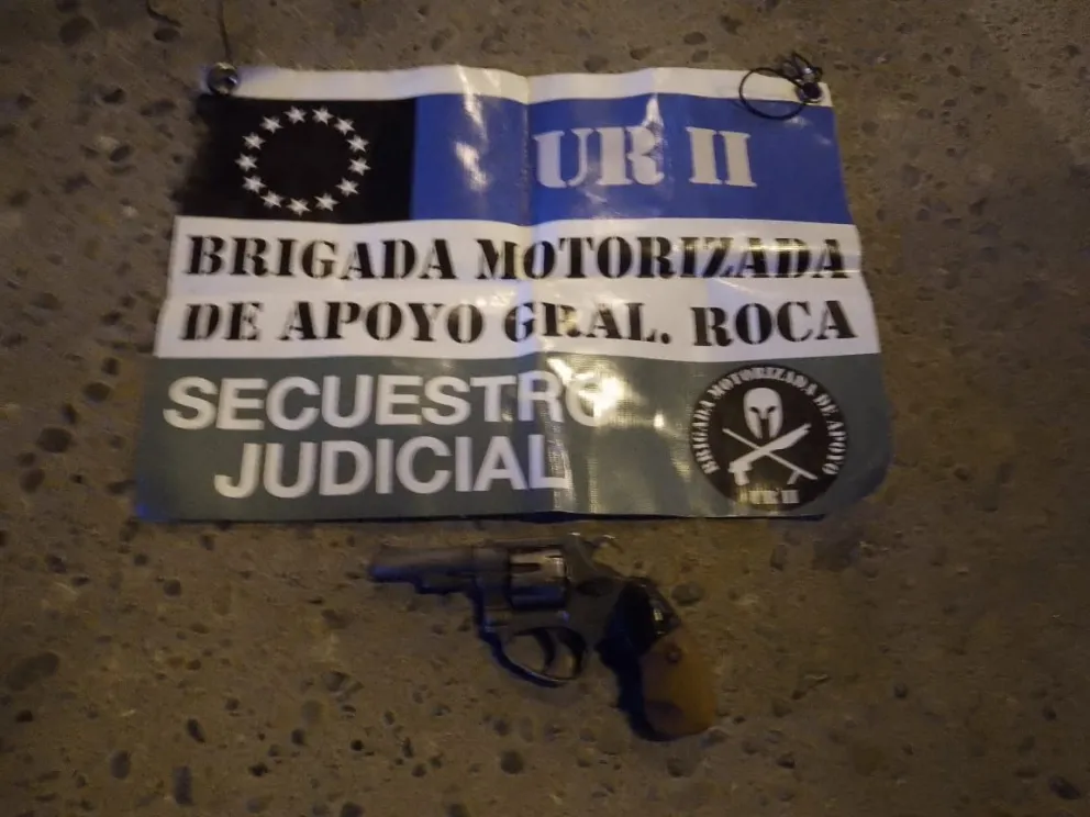 Detuvieron en un control policial a un menor con un arma de fuego 