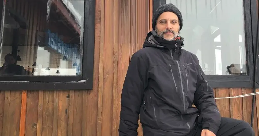 Joaquín Furriel se instaló en la Patagonia, su lugar en el mundo: las fotos de sus vacaciones