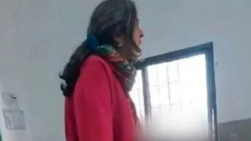 Polémica en escuela secundaria: Docente insulta a candidato presidencial en plena clase