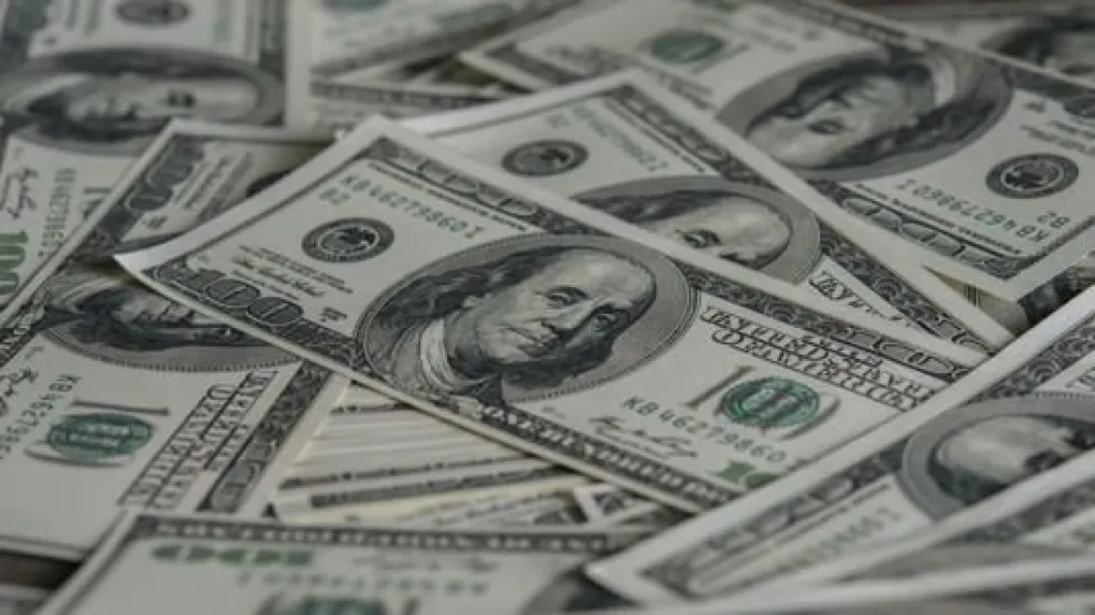 El dólar blue salta $8 y la brecha con el dólar mayorista se ubica en 109,97%