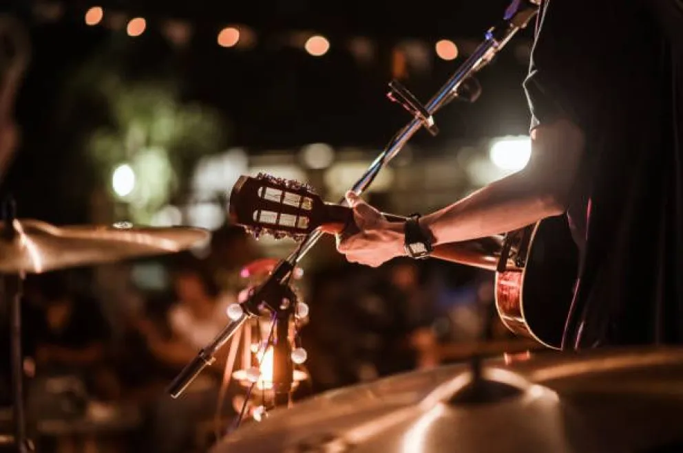 Mañana se viene una “Rueda de canciones” acústica en Roca. Mirá de qué se trata