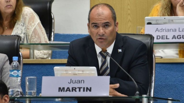 Juan Martín respondió a las acusaciones de Suárez Colman por la agresión que recibió en pleno centro