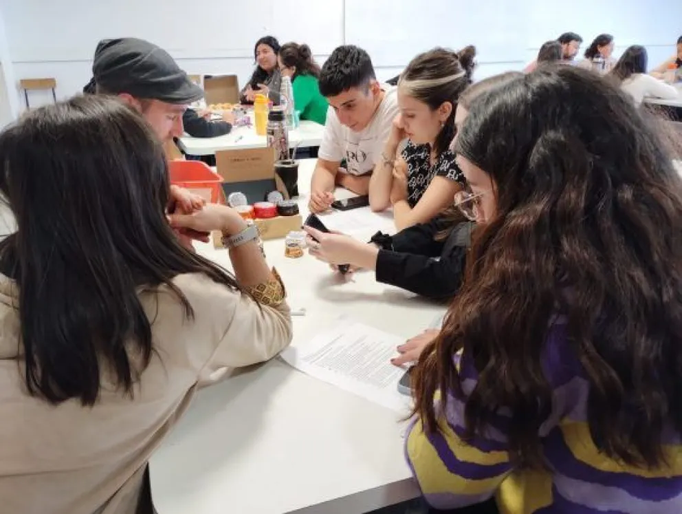 Comenzó a funcionar el nuevo Consultorio de Diseño para potenciar emprendimientos en Roca