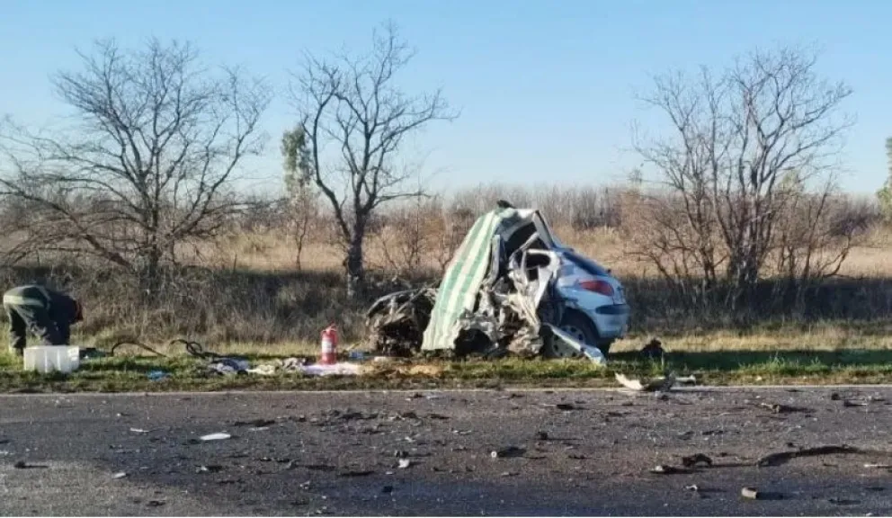 Fallecieron cuatro integrantes de una familia de Las Grutas durante un accidente vial 
