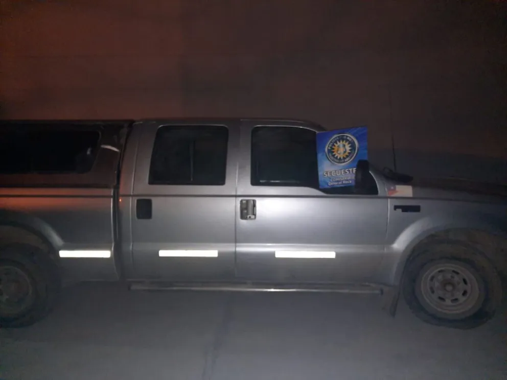 Tras veinte días de búsqueda, finalmente recuperaron la camioneta que les habían robado