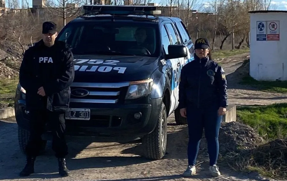Allanamiento de la Federal en plantas de residuos cloacales de Roca y Allen por posible contaminación
