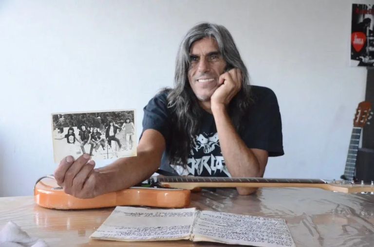 Cacho Lobello planeaba plasmar la historia del rock de la zona en un libro