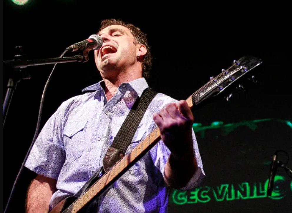 Tano Viamonte festeja 30 años de rock en Roca