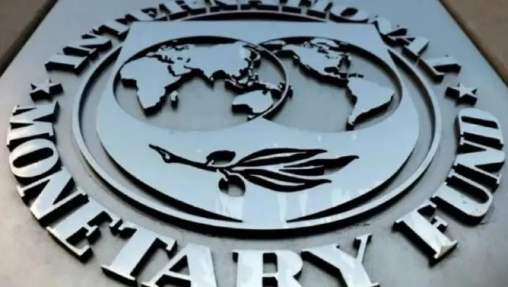 El FMI advierte sobre los riesgos de la dolarización propuesta por Milei