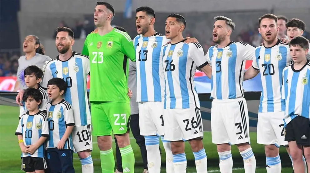 Quién interpretará el Himno Nacional antes del partido entre Argentina y Ecuador