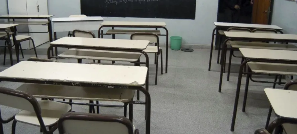 Padres toman medidas ante falta de respuestas de directivos a casos de abuso en una escuela de Roca