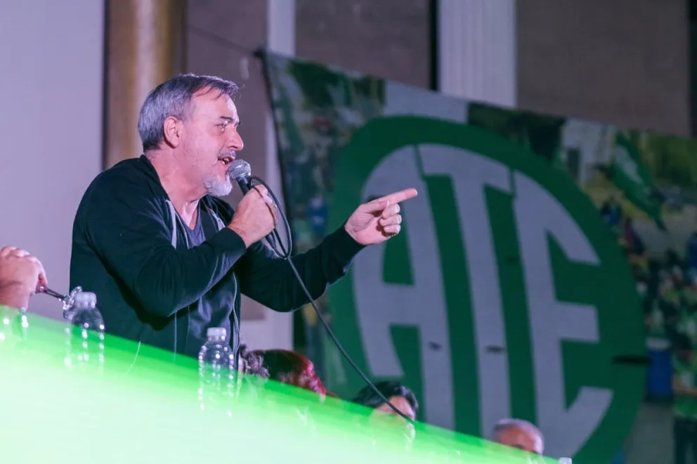 Aguiar le exigió a Massa que no que espere a ganar las elecciones para eliminar el impuesto a las ganancias.