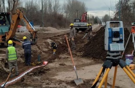 ¡Atención! Avanza el Plan Director Cloacal y varias calles se ven afectadas
