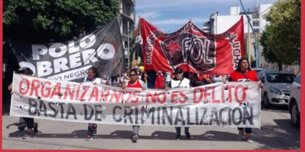 En el marco de una nueva jornada de lucha, convocan a concentrar en Av. Roca y Tucumán