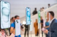 Los nuevos iPhone 15 llegan al mercado: cuántos salarios mínimos necesitas para comprarlo