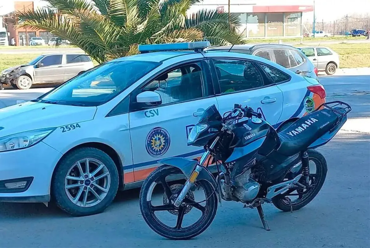 Circulaba En Moto Robada Por Ruta 22 Lo Detuvo La Policía Y Se Volvió Caminando Anr 8444