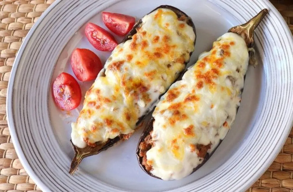Berenjenas rellenas: Una comida familiar fácil y deliciosa