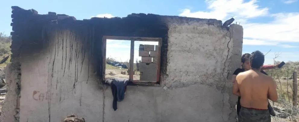 Un vecino perdió todo en un voraz incendio y necesita ayuda de la comunidad 