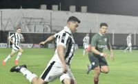 Sol de Mayo cayó ante Liniers y no tiene margen de error  si sueña con la clasificación