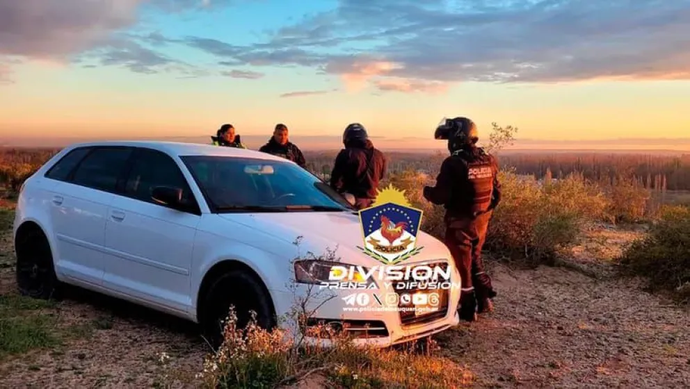 Un roquense alcoholizado intentó escapar de la policía y reventó cuatro neumáticos
