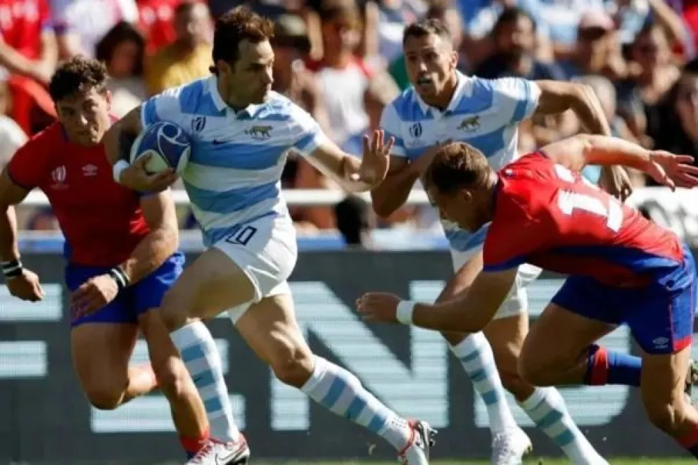 Los Pumas aplastaron a Chile y sueñan con la clasificación 