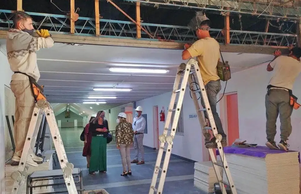 Educación presenta informe sobre avances en obras de infraestructura escolar