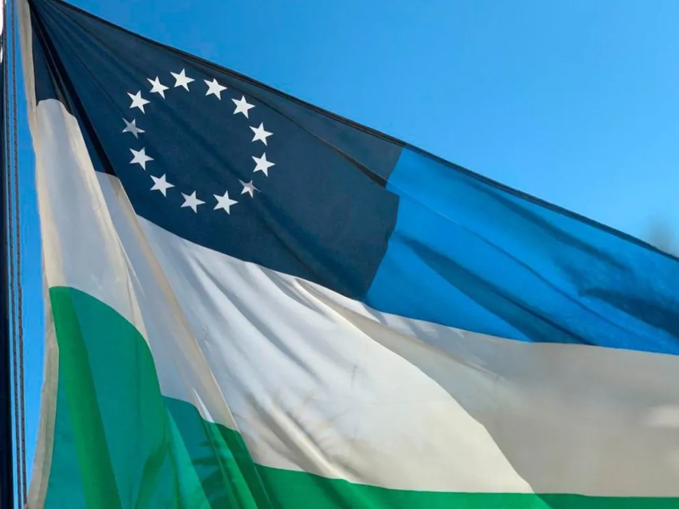 Hoy es día de la Bandera de Río Negro 