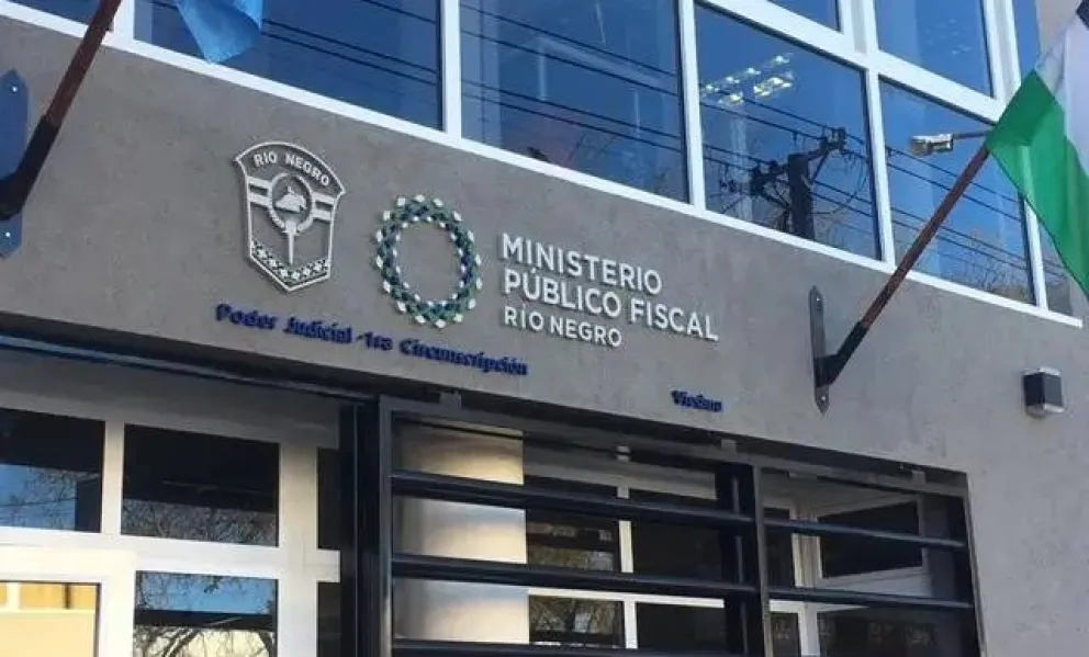 Se robaron una camioneta de la SENAF que estaba hace más de un año en un taller mecánico