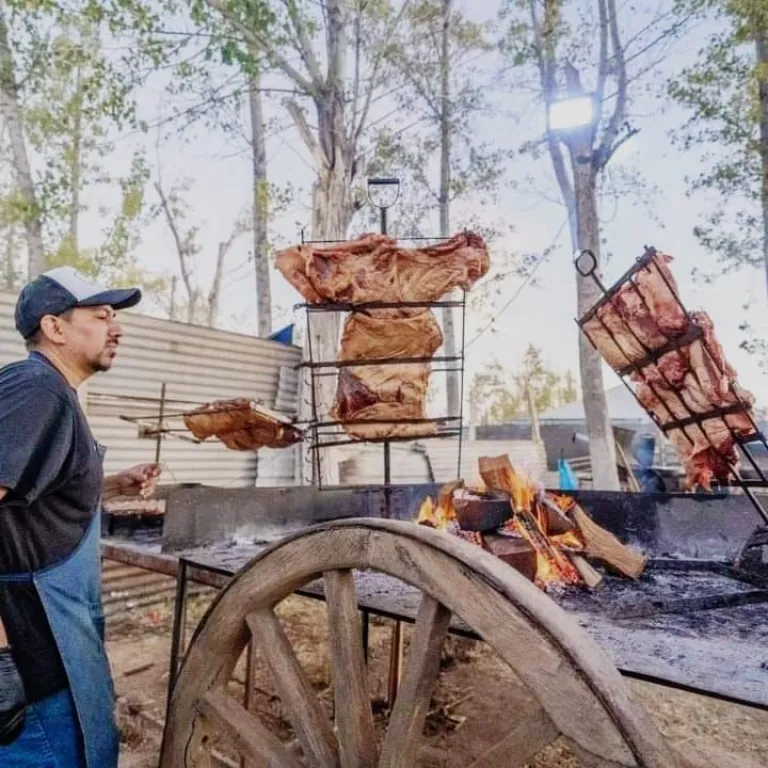De la mano de cuatro parrilleros roquenses se realizará el primer Festival del Asado