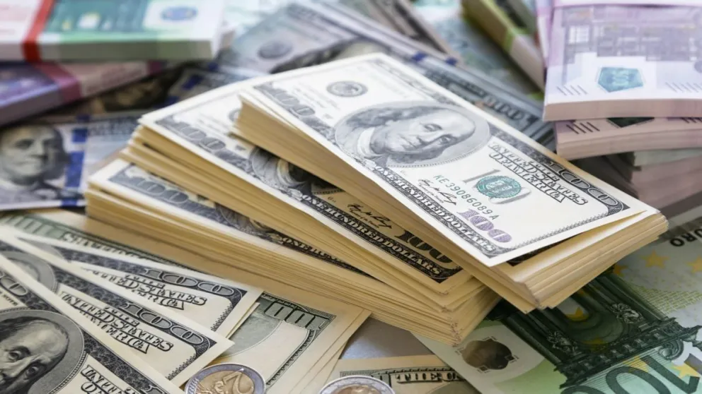 El dólar blue pega el salto y sube $42: alcanza un nuevo récord de $885