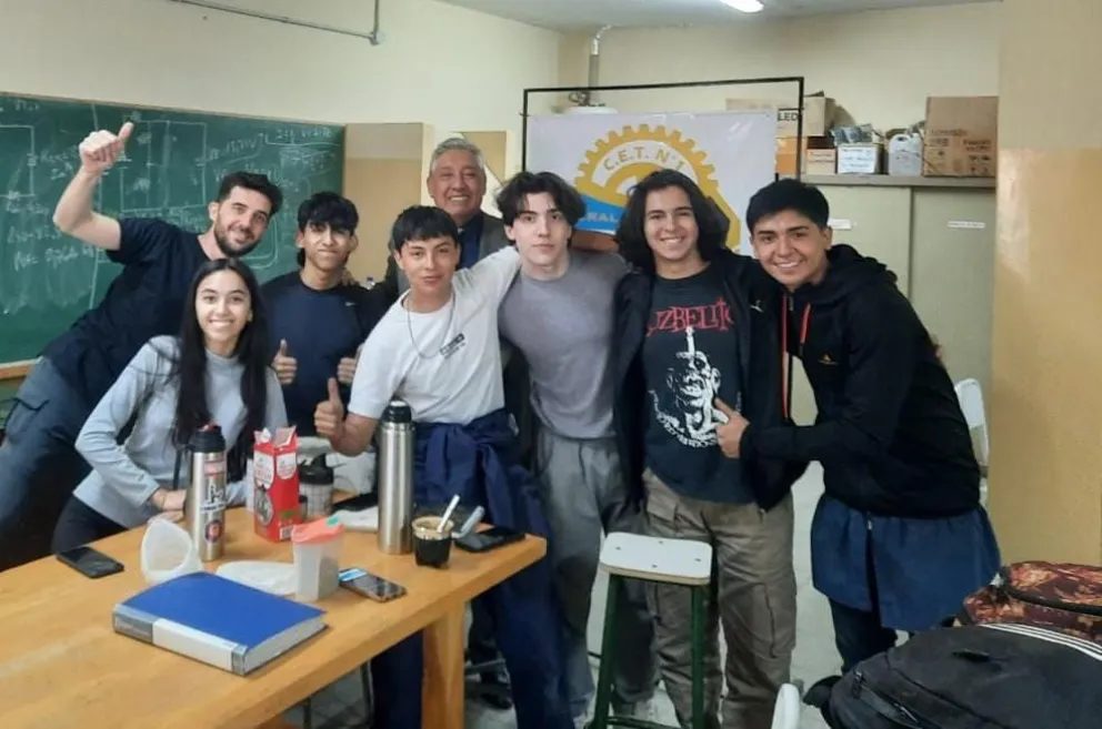 Un proyecto de estudiantes del CET 1 quedó entre los 10 mejores del país 