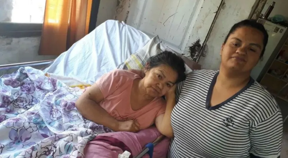 Cristina volvió a caminar luego de estar siete meses postrada en el hospital local 