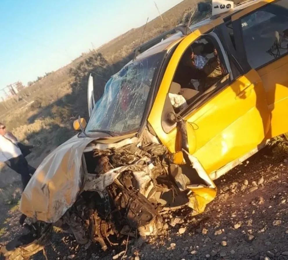 VIDEO: Filmaron el momento exacto en que fueron impactados por un camión 